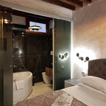 San Marco 3097 - Luxuryjacuzzi דירה ונציה