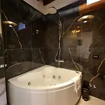 San Marco 3097 - Luxuryjacuzzi Apartment Venedig
